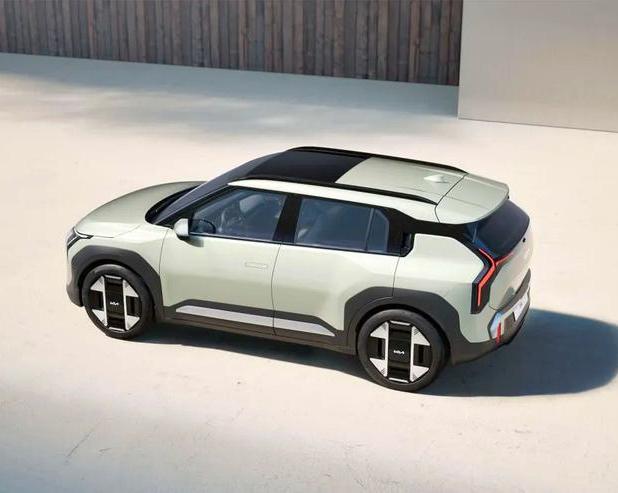 KIA начинает продажи модели EV3 с искусственным интеллектом на базе ChatGPT