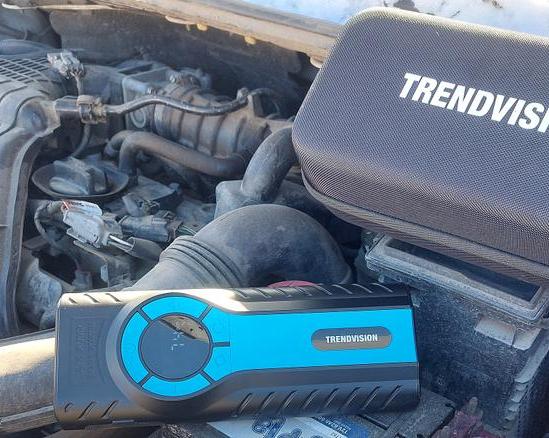 Полезный комбинированный автогаджет: обзор TrendVision Start Compressor