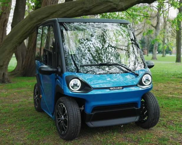 Электроавтомобиль Squad Solar electric работает от солнечной батареи