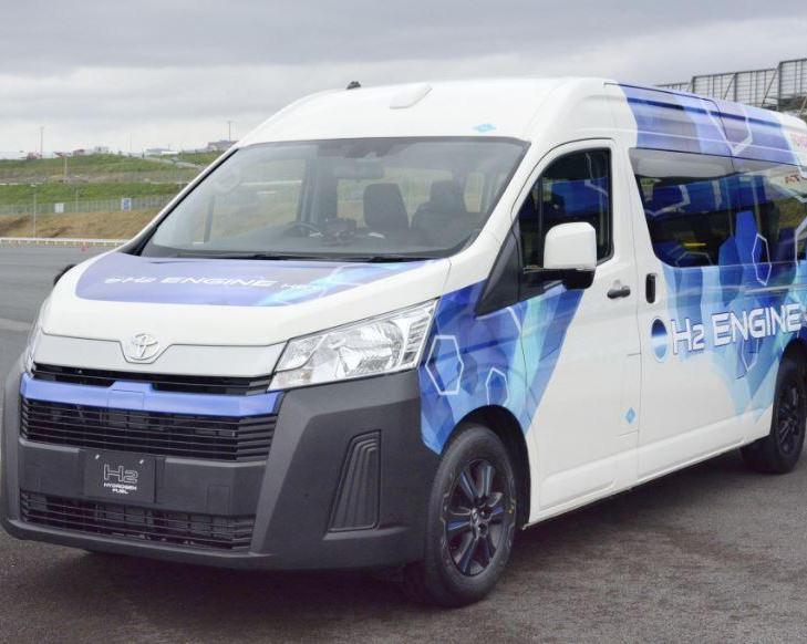 Toyota планирует провести публичные дорожные испытания водородно