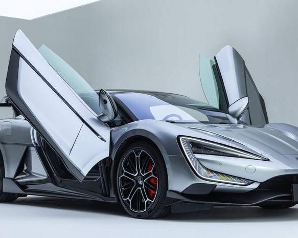 Китайский ответ Lamborghini: представлен новый 1200